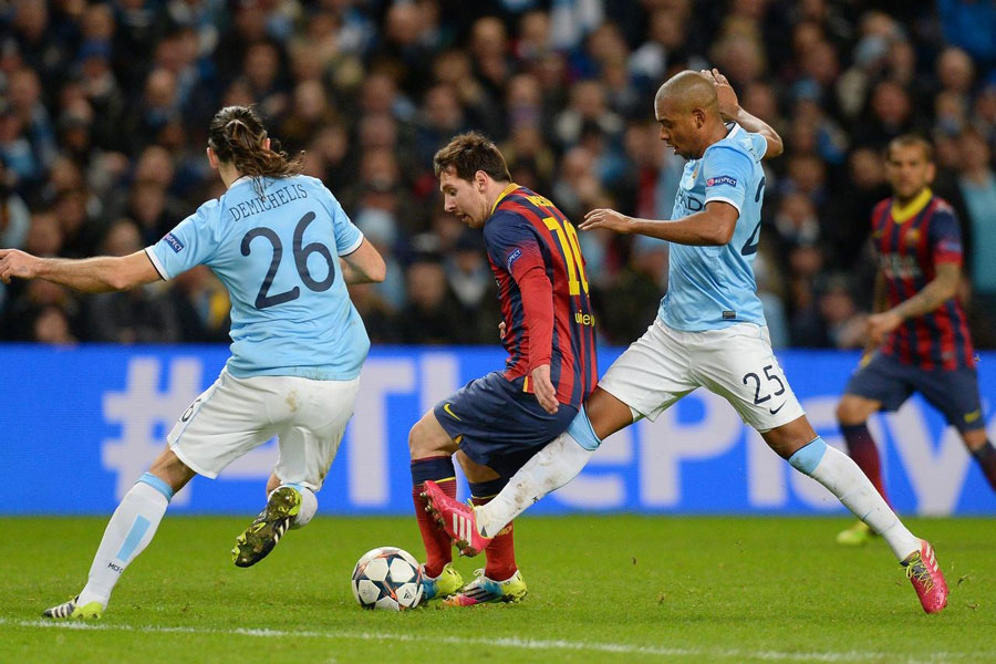 足球巴萨新星闪耀西甲，媒体：未来属于他（巴萨新星西甲大放异彩，媒体称他的时代已来）