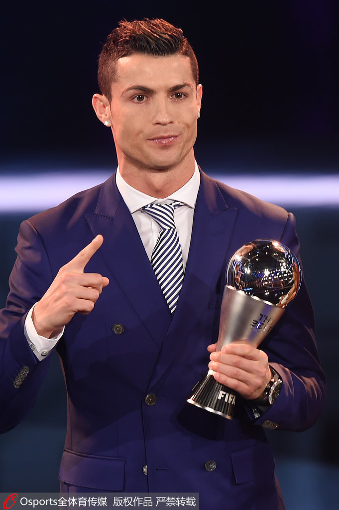 2025中超抢断榜：西海岸杨希以105次居首，英博吕焯毅排第二（2025中超抢断榜出炉：西海岸杨希以105次领跑，英博吕焯毅位列第二）