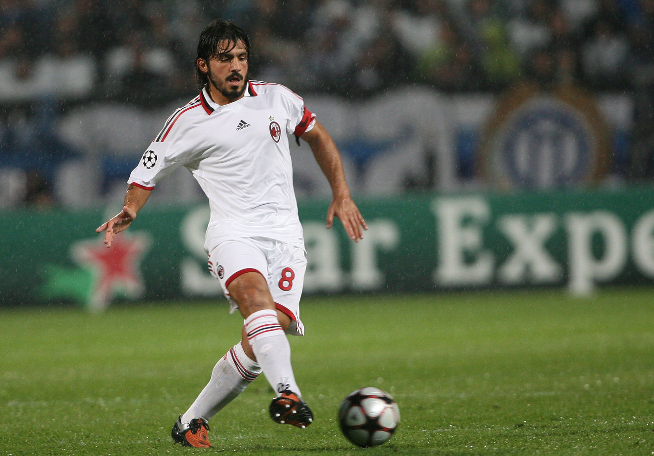 德拉富恩特：我们和巴萨没问题，我们要不断进步为世界杯而战（德拉富恩特：与巴萨无矛盾，持续提升冲击世界杯）