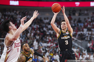 混团世界杯：国乒8-2法国，6连胜！王曼昱救4个局点，大胖惨遭逆转（混团世界杯国乒8-2法国豪取六连胜：王曼昱连救4个局点，樊振东遭逆转）