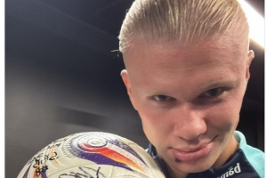 利物浦新赛季球衣号码确认：维尔茨7号，埃基蒂克22号，弗林蓬30号（利物浦新赛季号码出炉：维尔茨7号、埃基蒂克22号、弗林蓬30号）