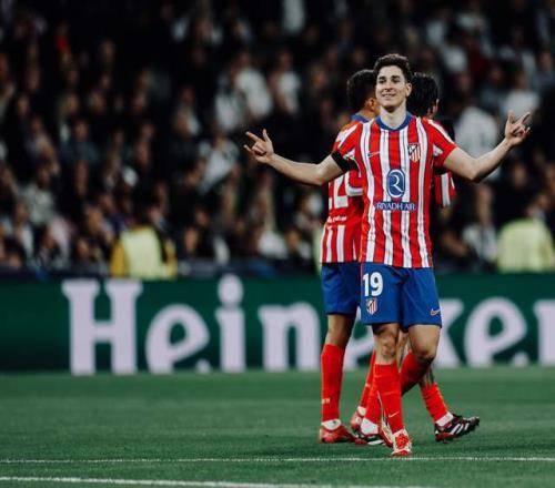 瓦拉内：去皇马前齐达内亲自给我打了电话；穆里尼奥很有魅力（瓦拉内：加盟皇马前齐达内亲自致电；穆里尼奥魅力十足）