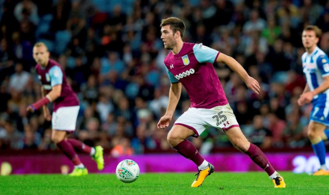 这球可惜了！杨瀚森跟进篮下未获队友传球打破得分荒（错失良机！杨瀚森篮下跟进未获传球，未能终结得分荒）